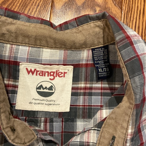 Wrangler shirt XLg - Picture 3 of 3